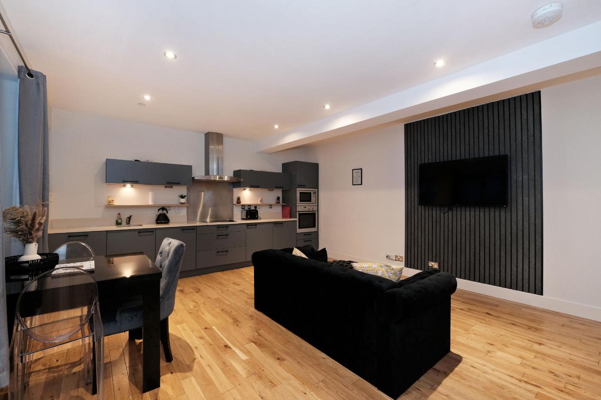 One Of A Kind Historic 3 Bedroom Apartment Aberdeen Eksteriør billede